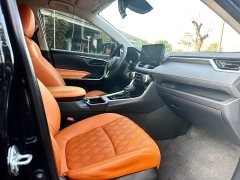 Toyota RAV4 2.0L CVT FWD Urban Edition - ფოტო 8