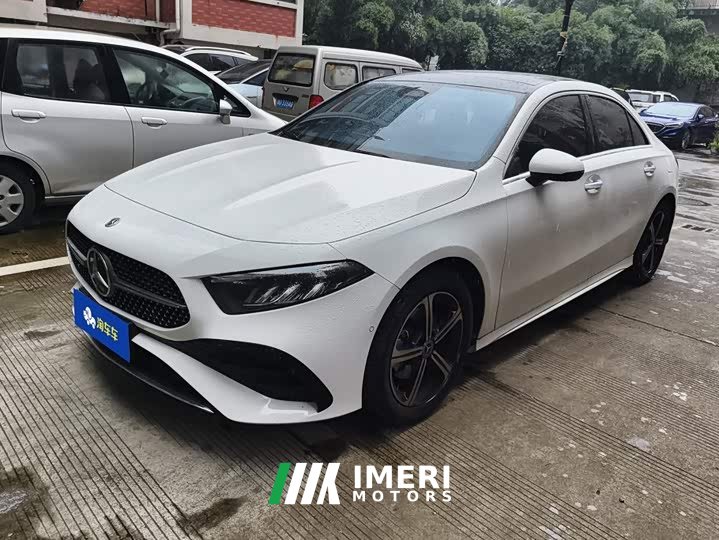 Mercedes-Benz A-Class A 200 L Fashion Edition - автомобиль из Китая