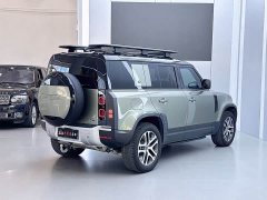 Land Rover Defender 110 3.0T P400 Dark Edition - ფოტო 3