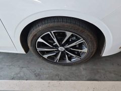 Geely Emgrand 4 Million Commemorative Edition 1.5L CVT Flying Edition - ფოტო 6