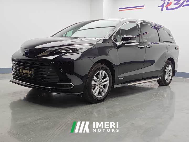 Toyota Sienna 2.5L Hybrid Premium Edition - car from China