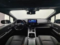 Toyota Sienna 2.5L Hybrid Premium Edition - photo 15