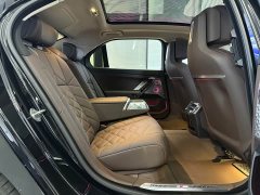 BMW i7 eDrive50L Leading M Sport Package - фото 10