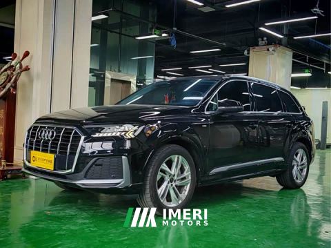2024 Audi Q7 45 TFSI quattro S line Sport