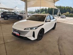Changan Yida Blue Whale NE 1.5T GDI DCT Premium - photo 1