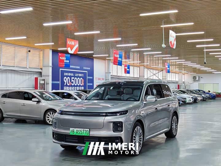 Leapmotor D19 Pure Electric 720 Smart Luxury Edition Six-Seater