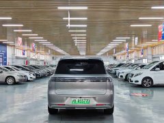Leapmotor D19 Pure Electric 720 Smart Luxury Edition Six-Seater - ფოტო 18