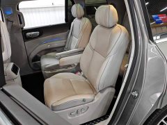 Leapmotor D19 Pure Electric 720 Smart Luxury Edition Six-Seater - ფოტო 7