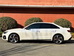 Audi A4L 40 TFSI Luxury Dynamic - ფოტო 11