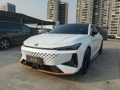 Changan UNI-V 1.5T Premium Sport - ფოტო 1