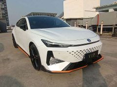 Changan UNI-V 1.5T Premium Sport - ფოტო 2