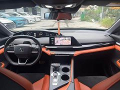 Changan UNI-V 2.0T Classic Sport Edition - фото 6