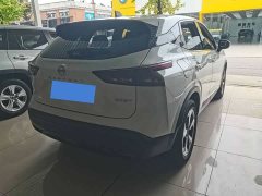 Nissan Qashqai 1.3T CVT Luxury Edition - photo 7