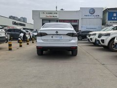 Volkswagen Lavida Sharp 1.5L New Aspiration Edition - photo 10