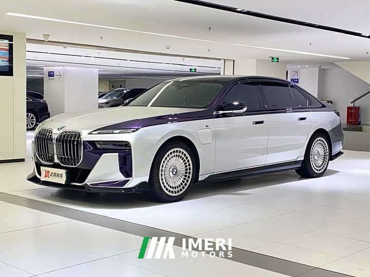 BMW i7 eDrive50L Leading M Sport Package
