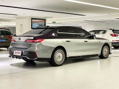 BMW i7 eDrive50L Leading M Sport Package - photo 4