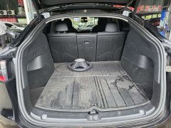 Tesla Model Y Standard Range RWD - ფოტო 16