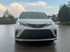 Toyota Gravia 2.5L Hybrid Comfort Edition - photo 3