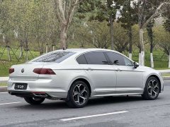 Volkswagen Magotan 2 Million Units Commemorative Edition 330TSI DSG Leading Version - фото 9