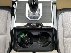 Land Rover Range Rover Evoque 249PS R-DYNAMIC SE Sport Tech Edition - ფოტო 20