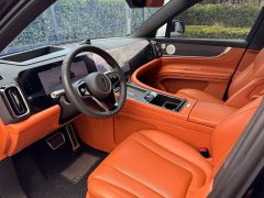 AITO M9 Extended Range Ultra 42kWh 6-Seater - фото 3