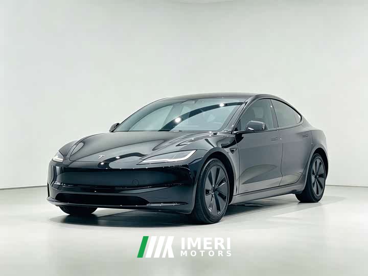 Tesla Model 3 Long Range All-Wheel Drive
