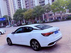 Nissan Sylphy 1.6L CVT Black Gold Edition - photo 4