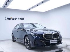 BMW 5 Series 530Li Premier M Sport Package - ფოტო 3