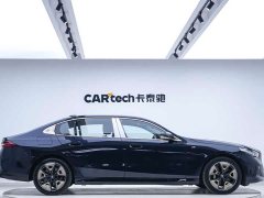 BMW 5 Series 530Li Premier M Sport Package - ფოტო 5
