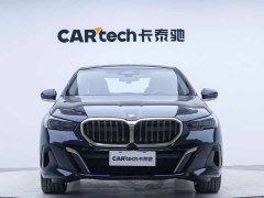 BMW 5 Series 530Li Premier M Sport Package - ფოტო 8