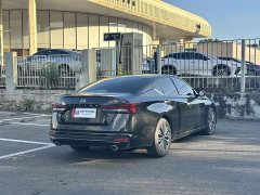 Nissan Teana 2.0L SV Black Gold Edition - ფოტო 4