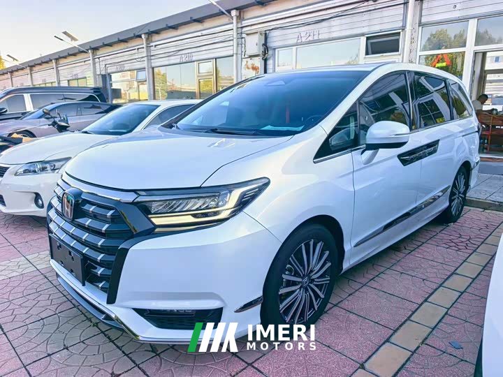 Honda Odyssey 2.0L e:HEV Luxury - автомобиль из Китая