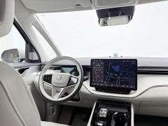 Volvo EM90 Ultra Six-Seater - photo 16