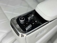 Volvo EM90 Ultra Six-Seater - photo 20