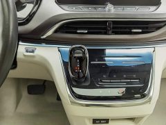 Buick GL8 Land Business Class 652T Smart Luxury Edition - фото 13