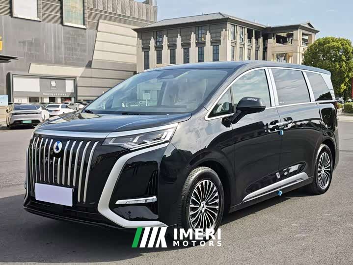 Denza D9 EV 620 Premium Edition
