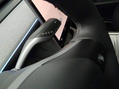 Tesla Model Y Rear-Wheel Drive - ფოტო 16