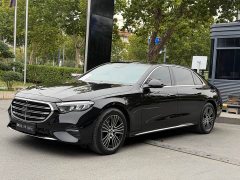 Mercedes-Benz E-Class E 260 L Classic Edition - фото 1