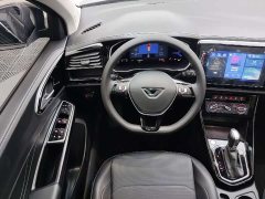 Volkswagen Jetta VS7 Black Edge 1.4T Automatic Glory Edition Pro - ფოტო 11