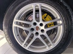 Porsche Macan 2.0T - фото 17