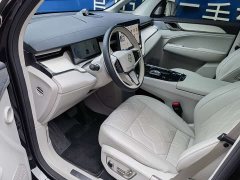 Volvo EM90 Ultra Six-Seater - ფოტო 11