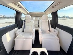 Li Auto MEGA Home Family Edition - photo 9