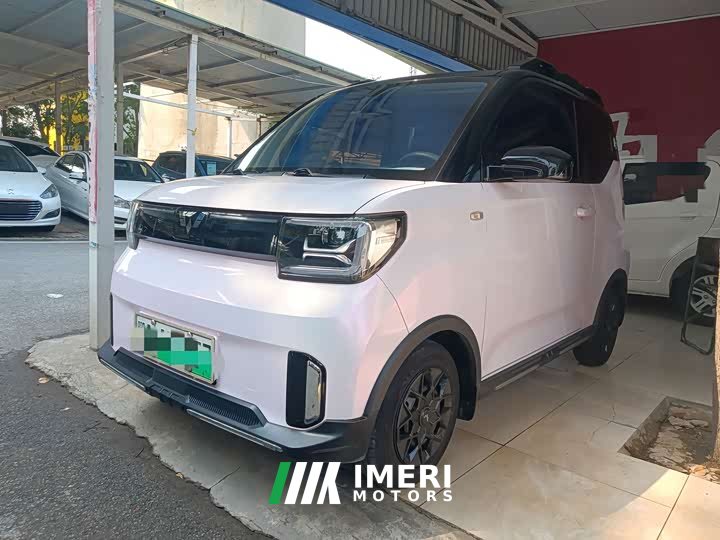 Wuling Hongguang MINIEV GAMEBOY 300km Urban Windchaser Limited Edition - car from China