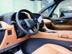 Toyota Vellfire Crown Hybrid 2.5L Executive Premier Edition - фото 8