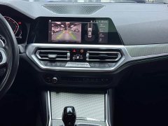 BMW 3 Series 330i M Sport Night Edition Package - ფოტო 11