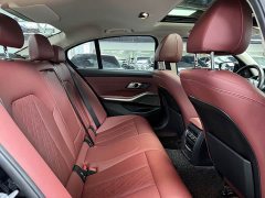 BMW 3 Series 330i M Sport Night Edition Package - ფოტო 13