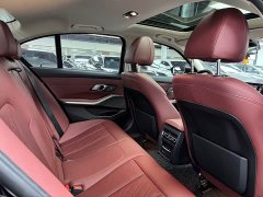 BMW 3 Series 330i M Sport Night Edition Package - ფოტო 14