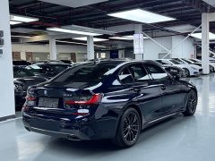 BMW 3 Series 330i M Sport Night Edition Package - ფოტო 17