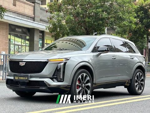 2025 Cadillac XT5 2.0T Platinum - ავტომობილი ჩინეთიდან