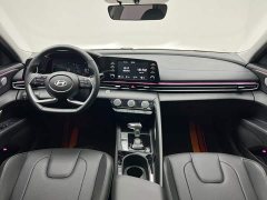 Hyundai Elantra 1.5L CVT GLX Elite - ფოტო 18